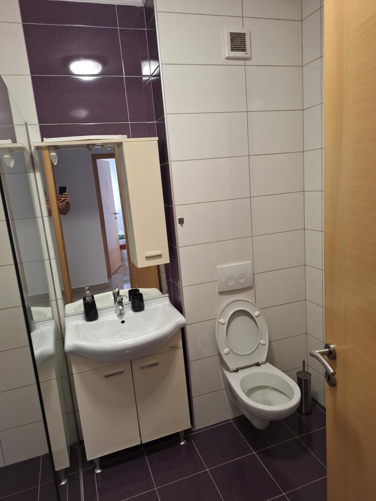מוסטר Apartment Enjoy Free Private Parking מראה חיצוני תמונה