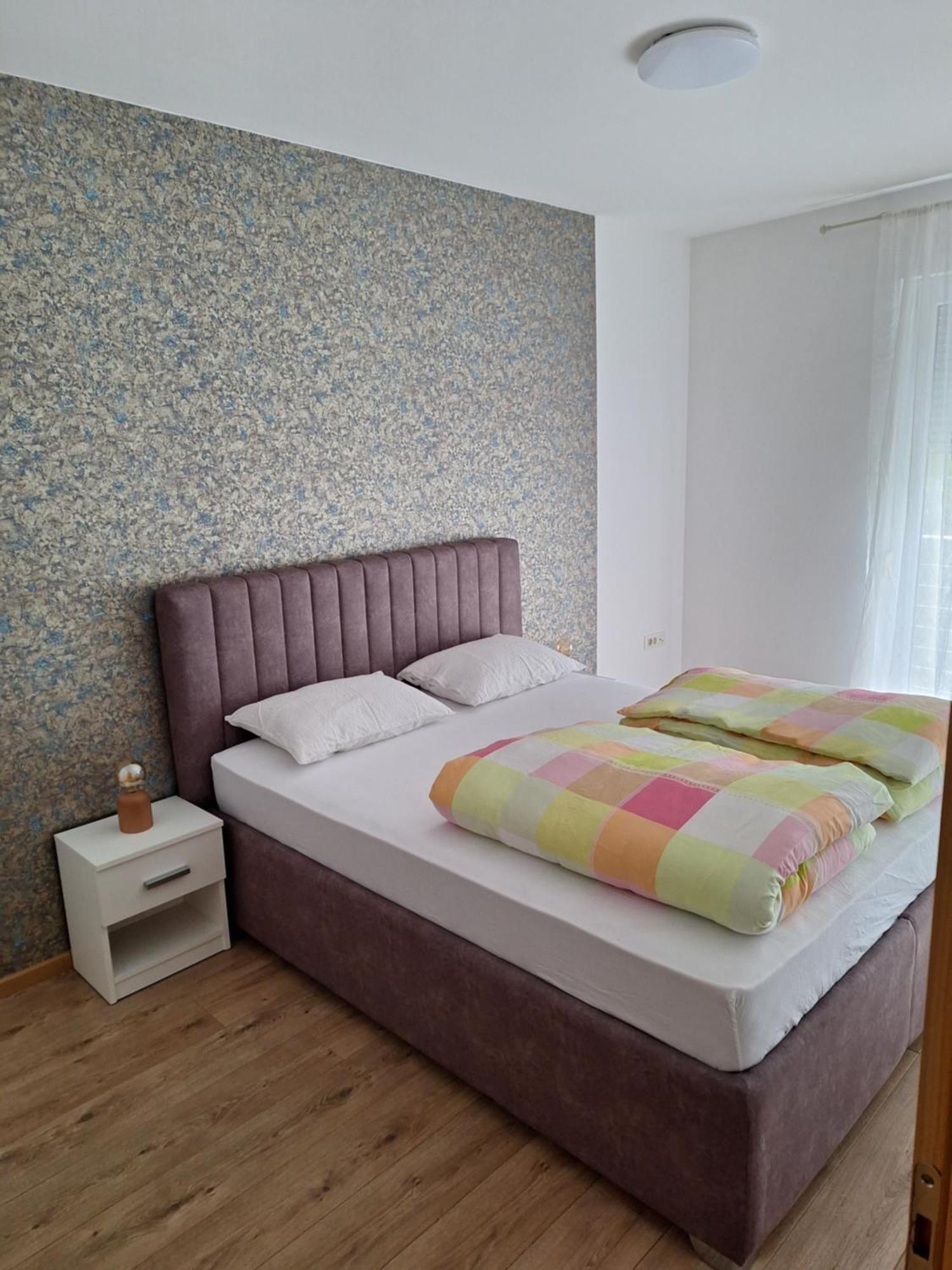 מוסטר Apartment Enjoy Free Private Parking מראה חיצוני תמונה